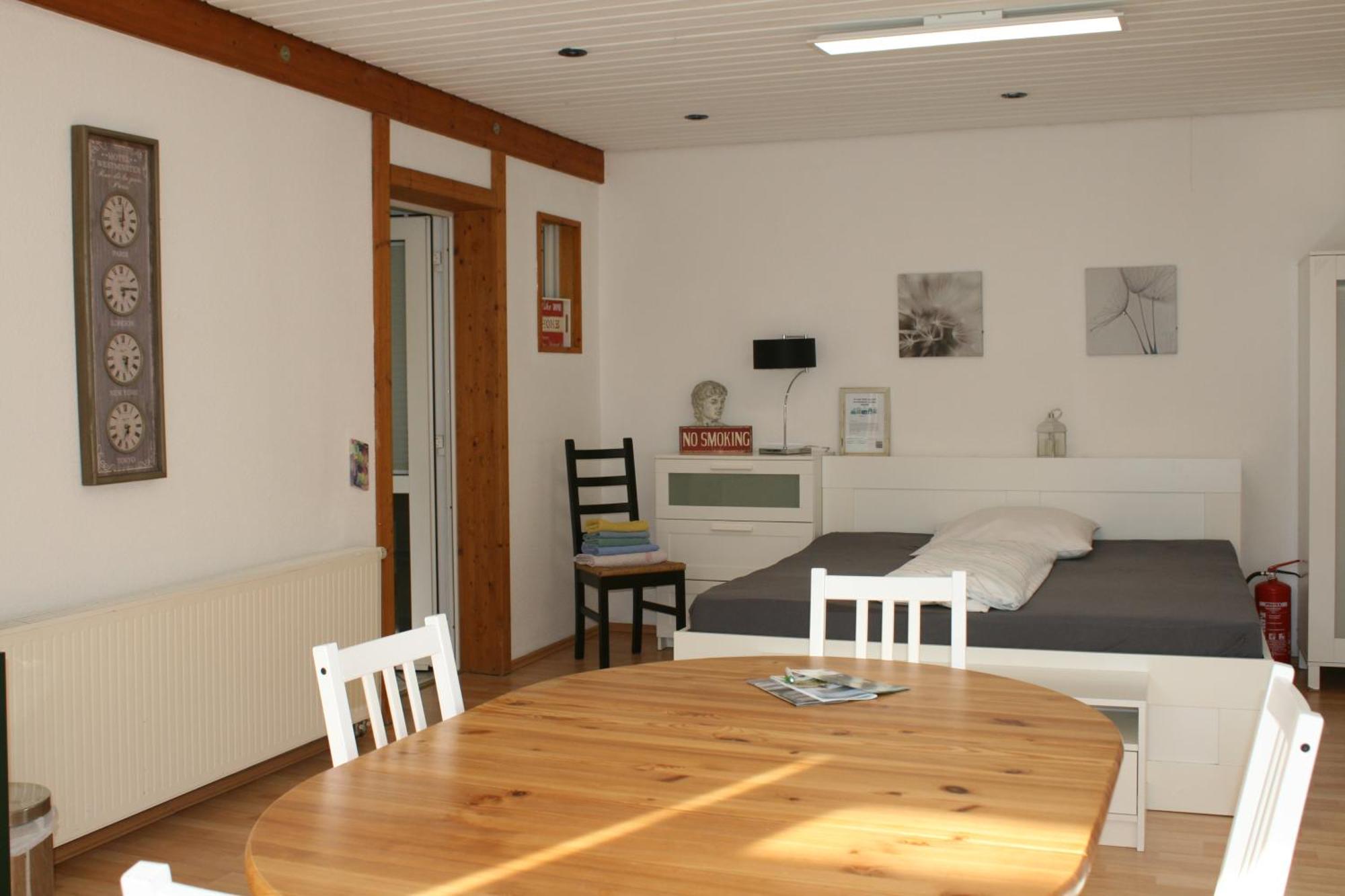 Gemuetliches Grosszuegiges Apartment Хёр-Гренцхаузен Экстерьер фото